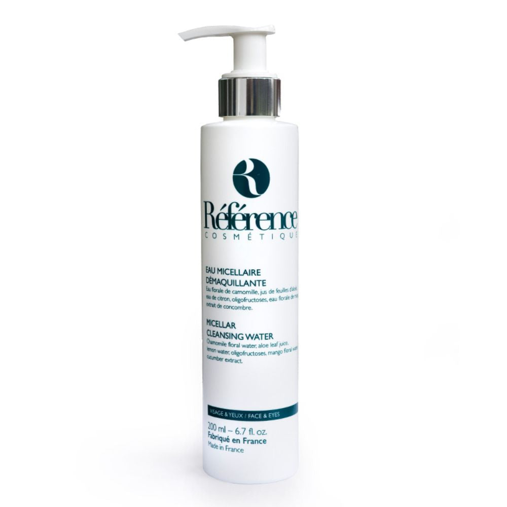 Eau micellaire démaquillante